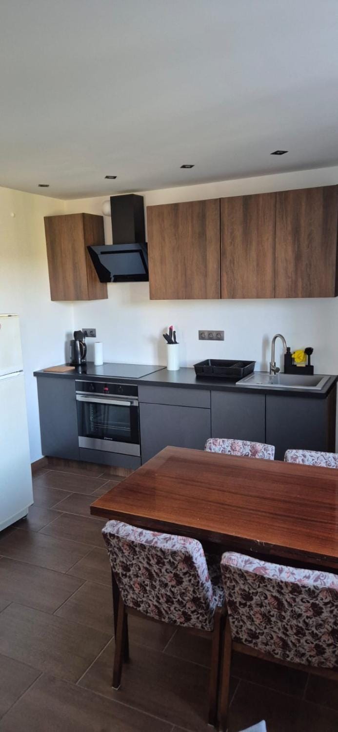 Apartament Lipowa Apartment in Lower Silesian Voivodeship
