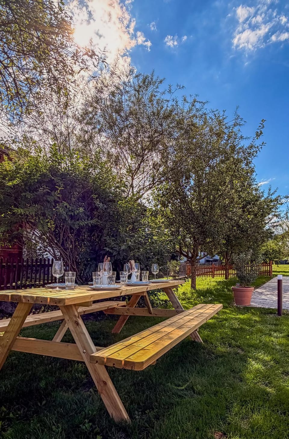 Garden, Garden, Balcony/Terrace, Garden view