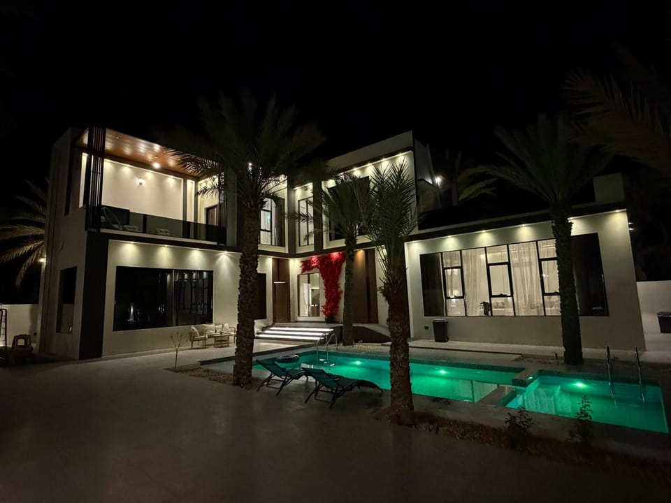 ROSELLE Chalet Chalet in Muscat Governorate, Oman