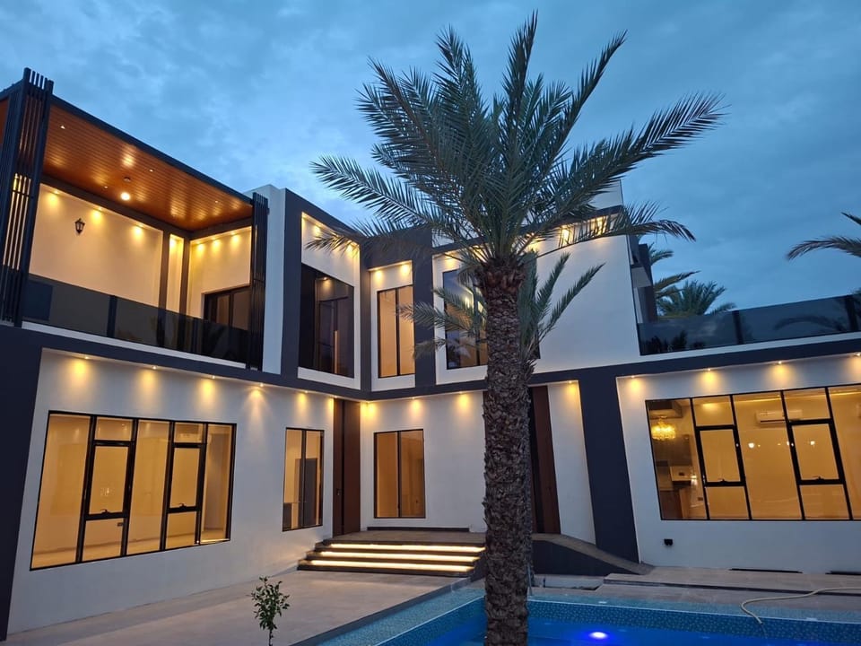 ROSELLE Chalet Chalet in Muscat Governorate, Oman