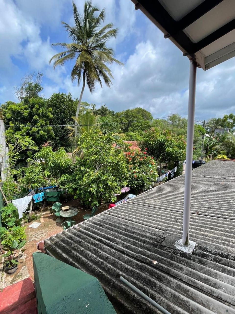 Hima lodge Bed and Breakfast in Mirissa