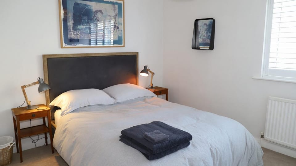 Lovely Seafront Flat & Balcony House in Hastings