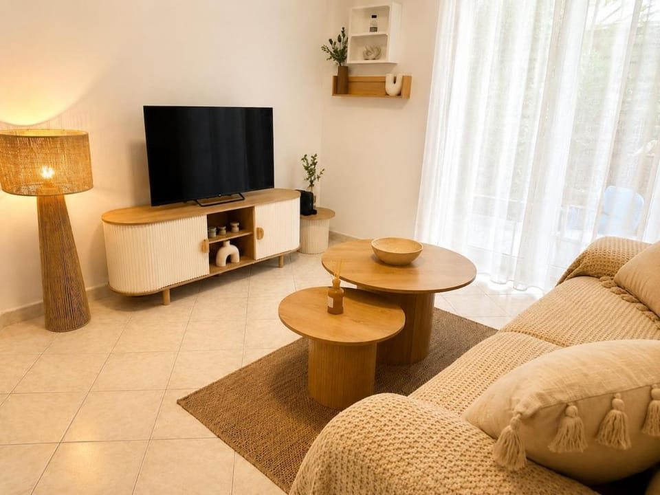 Private patio - Heart of Menton Apartment in Menton