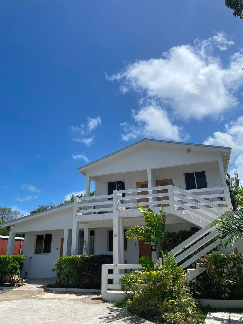 Glitter Bay Holiday Rentals Apartment in Holetown