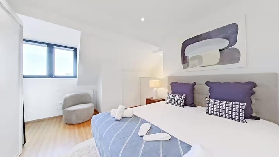 Elegant 3-Bedroom Apartment in Central Ixelles wit Apartment in Saint-Gilles