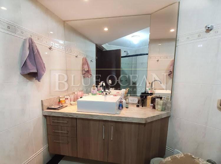 Apartamento de 2 quartos no centro de BC Faça tudo a pé Apartment in Camboriú