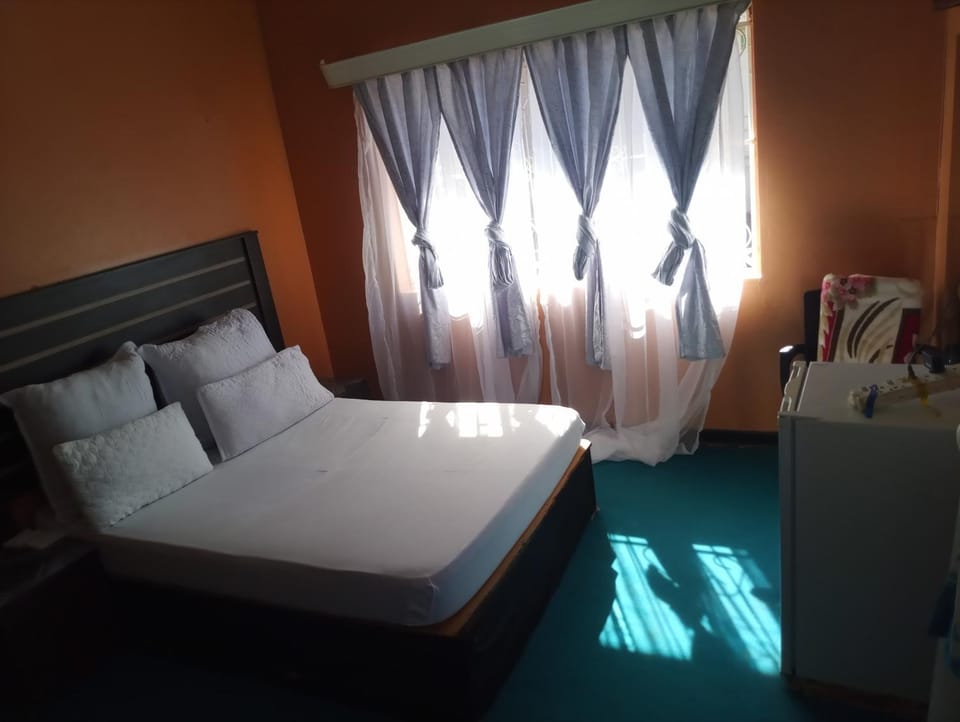 Hanato Guesthouse Bed and Breakfast in North West, South Africa