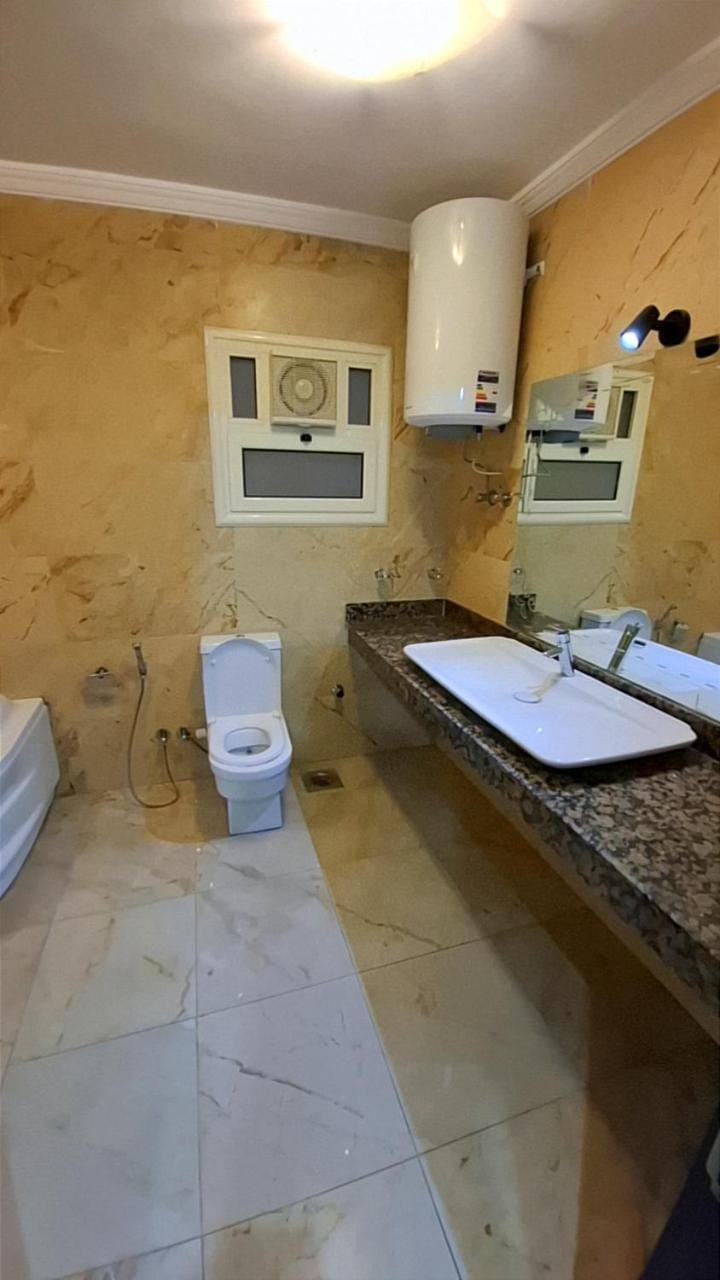 عباس العقاد انور المفتي Apartment in Cairo Governorate