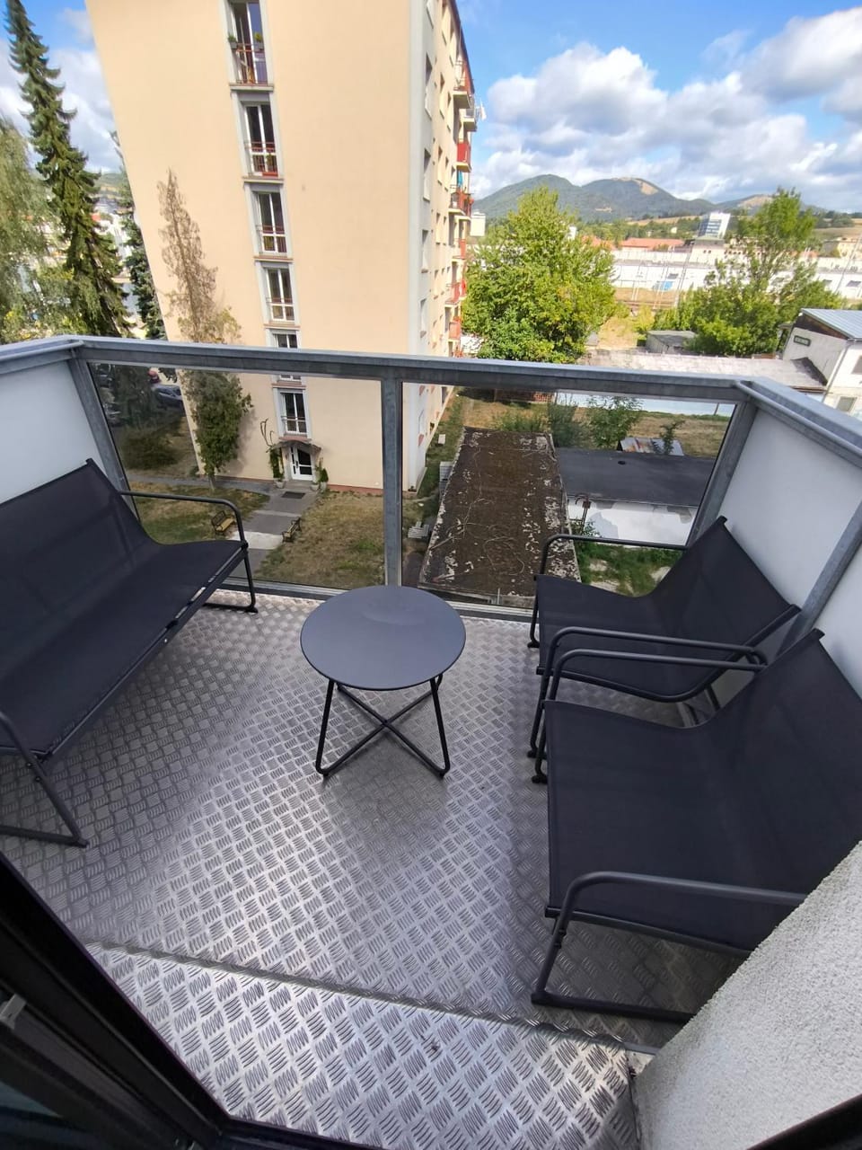 Riverside self check-in Apartment in Slovakia