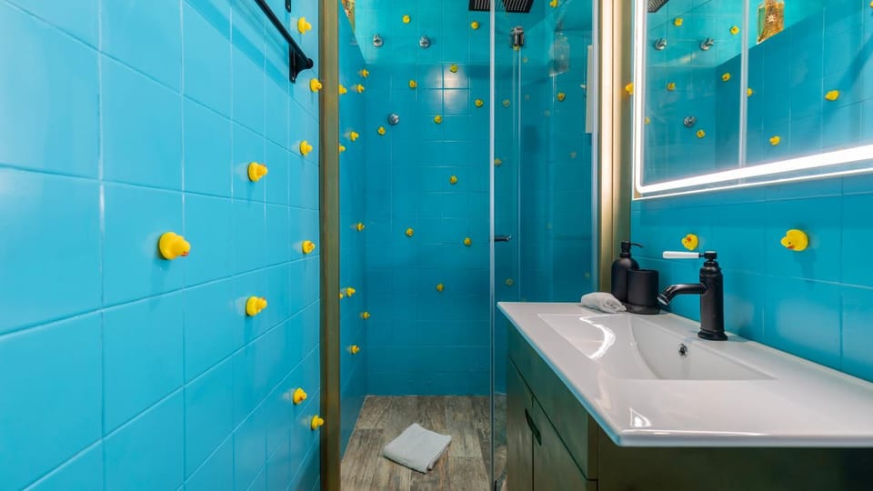 Shower, Bathroom