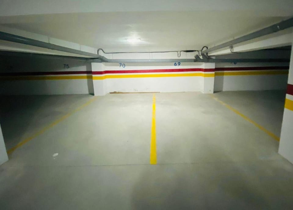 1ch et salon-1min de la gare TGV-parking-wifi Apartment in Tangier