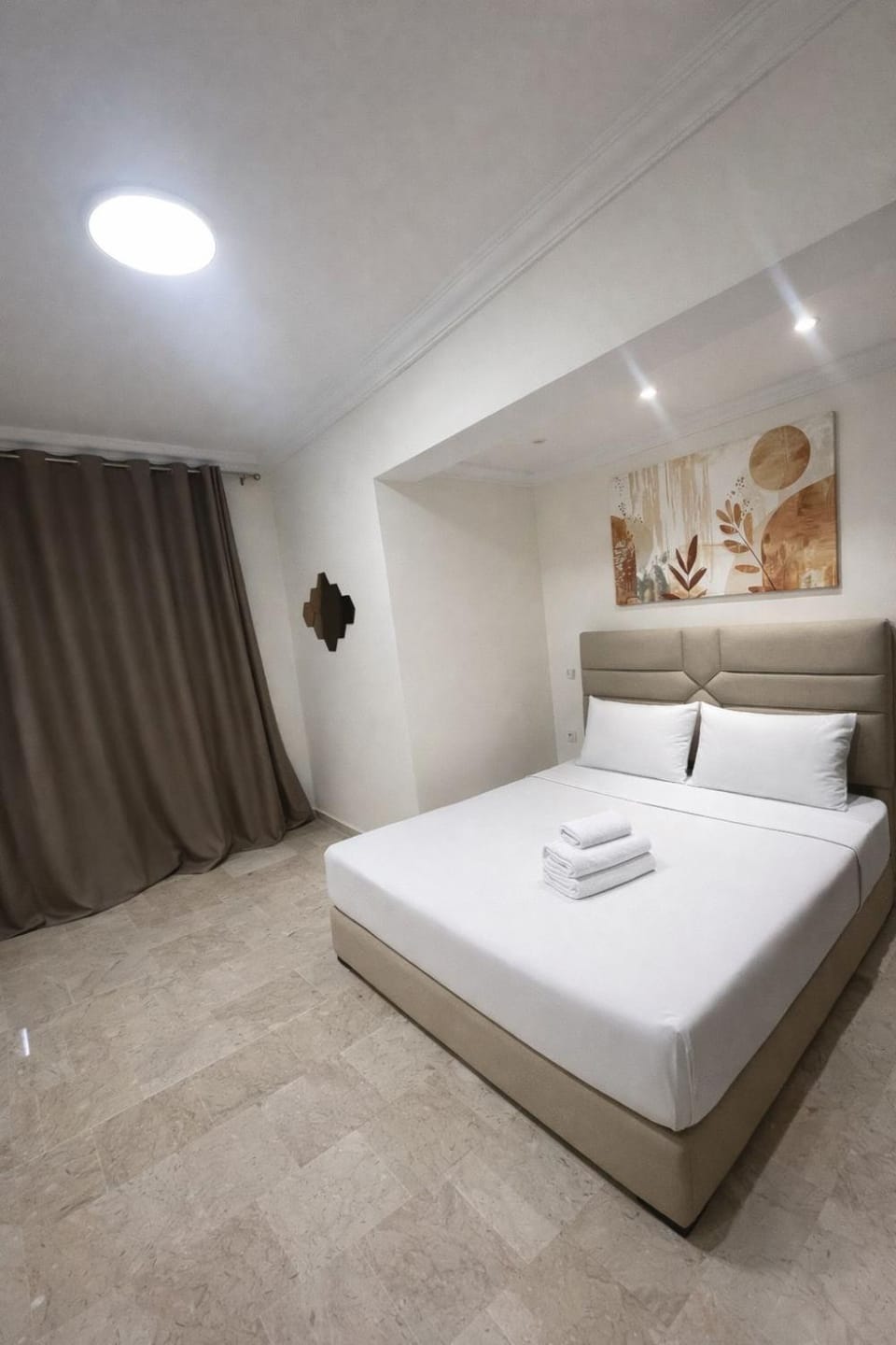 1ch et salon-1min de la gare TGV-parking-wifi Apartment in Tangier