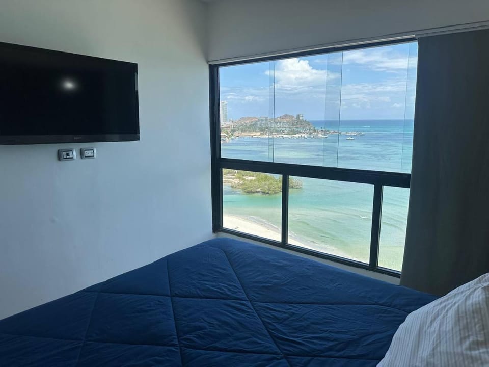 Communal lounge/ TV room, Natural landscape, Photo of the whole room, Beach, Sea view