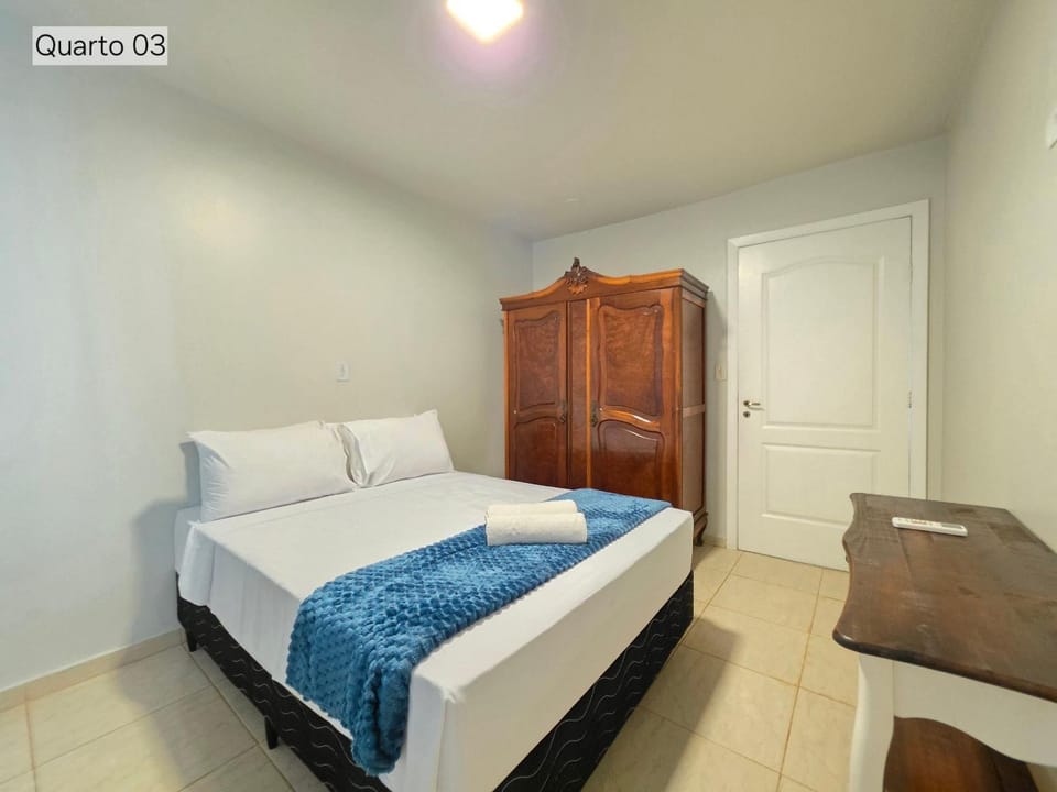 Spacious House with Pool, 4 Bedrooms, and Green Space House in Foz do Iguaçu