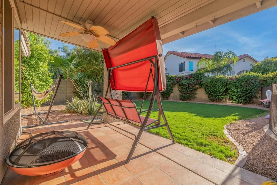 Heated Pool Pool Table Golf & Spring Training House in Glendale