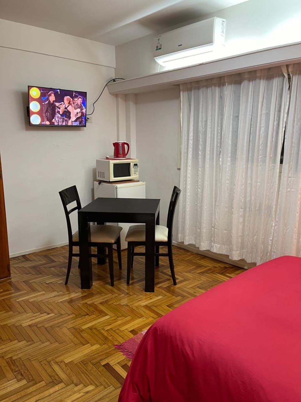 TV and multimedia, Dining area, microwave