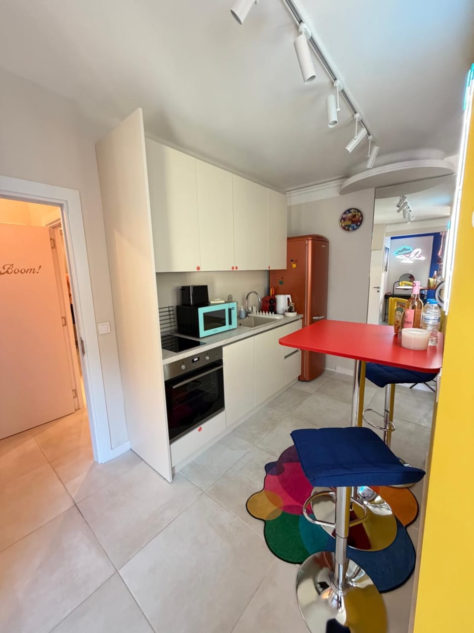 Kitchen or kitchenette, dishwasher, minibar, oven, pet friendly, stove