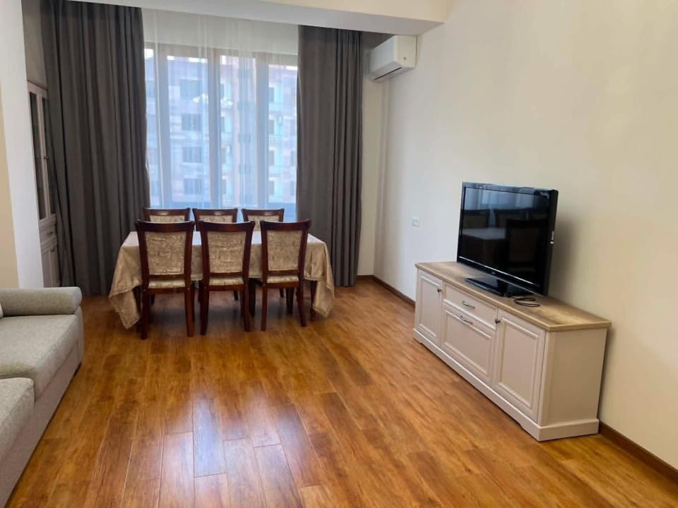 City Center Cozy 2Bedroom Apartment Next to Cascade I Центр Еревана около Каскада Apartment in Yerevan