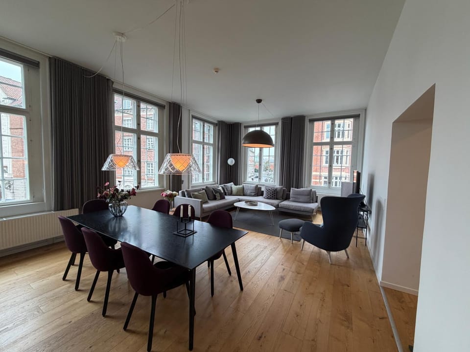 Spacious central apartment with private terrace Apartment in Copenhagen