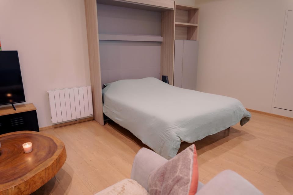 Cocon élégant - Cour privée - Cœur de Valence Apartment in Valence
