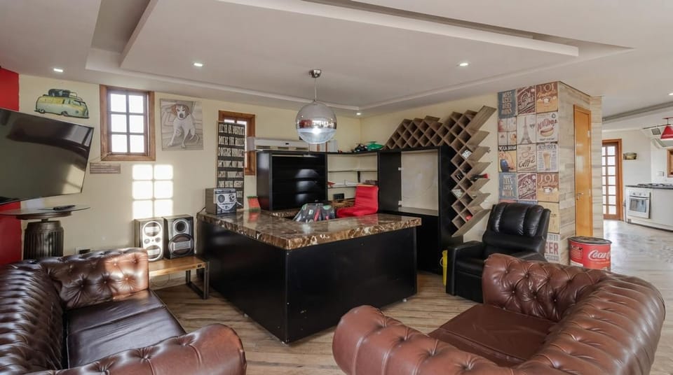 Communal lounge/ TV room, Living room