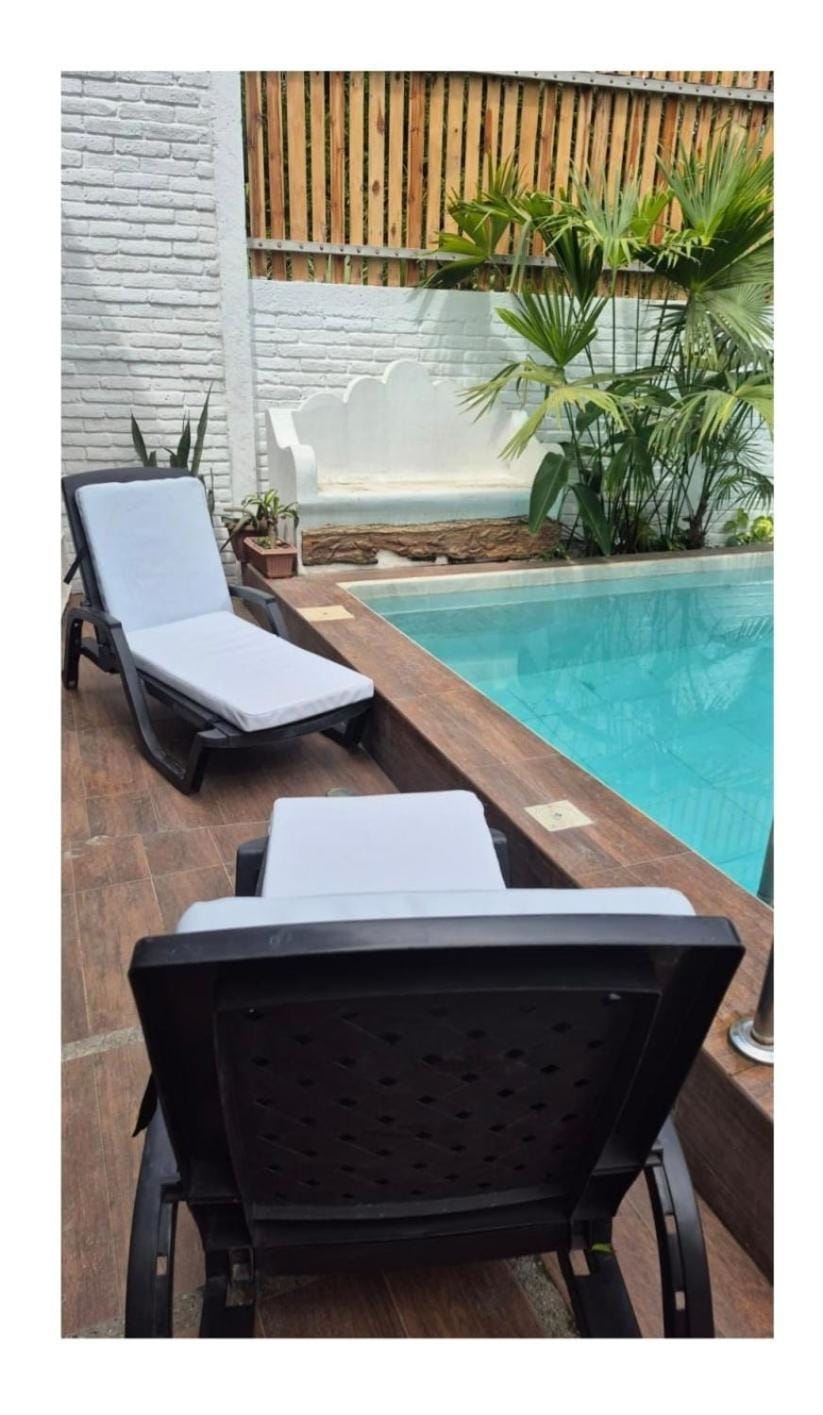 CASA CON PISCINA EN OLON A 3 Cuadras DE LA PLAYA Villa in Olon