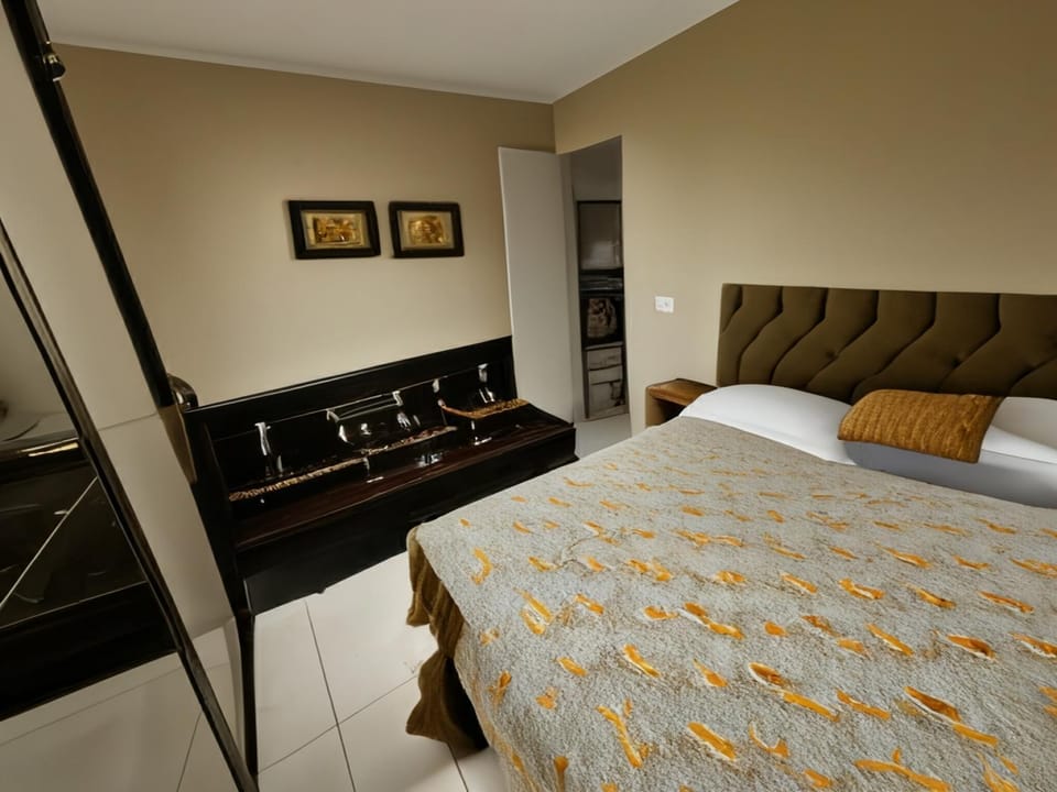 ap frente praia grande aviação 2dorm 64m 8 camas vaga estac Apartment in State of São Paulo