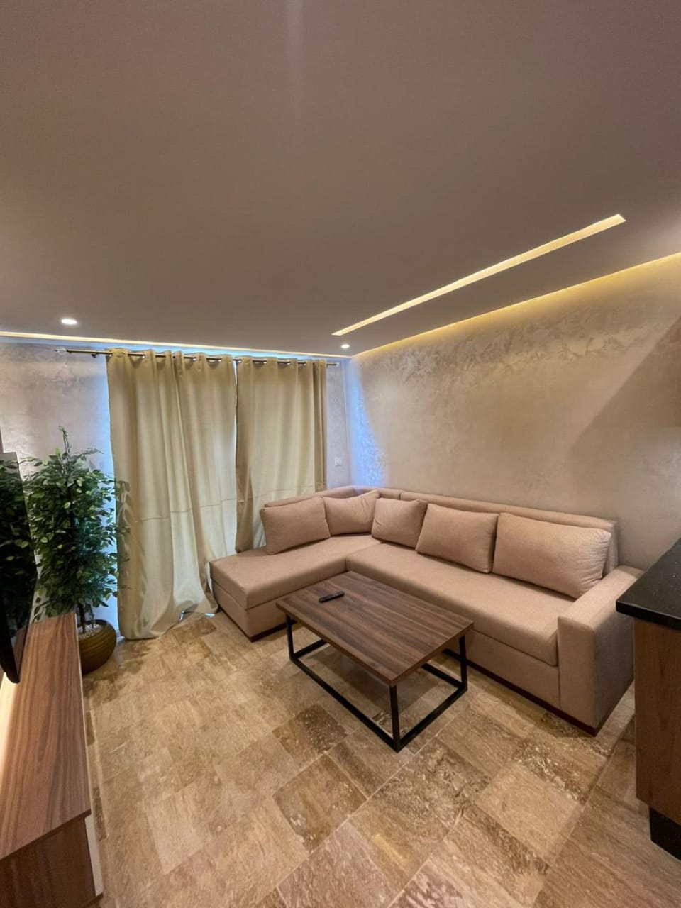 TNG Stay near to train station 2BR-LR TGV- clim-wifi Apartment in Tangier