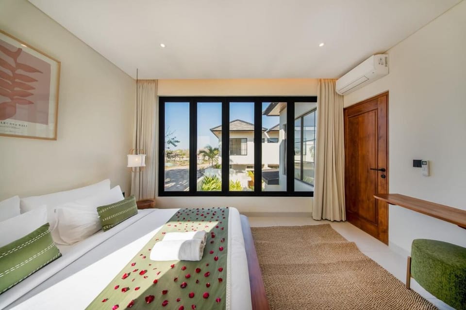 Anjuna B14 Surf & Sunset 3BR Villa in Uluwatu Villa in Bali