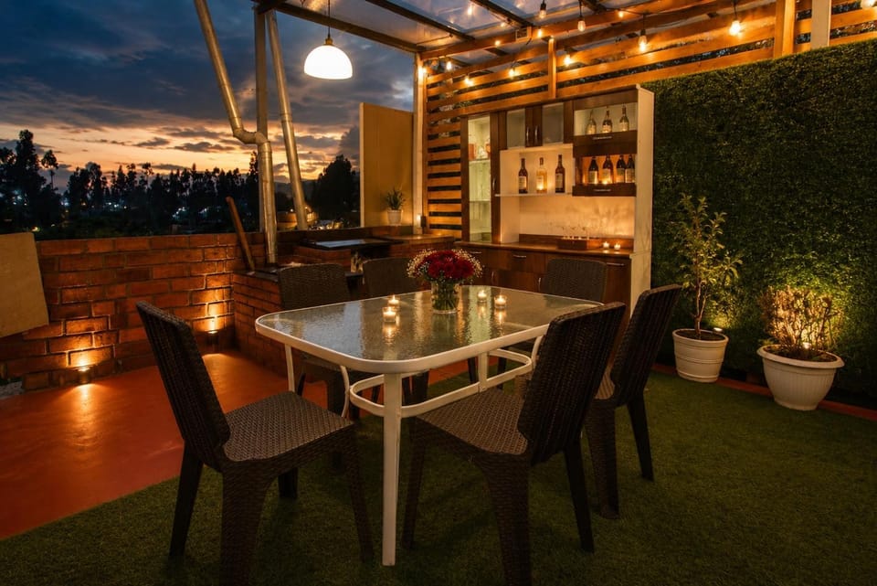Night, Balcony/Terrace