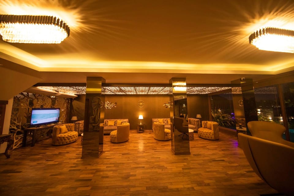 Grand Lotus by Senilanka Group Hotel in Western Province
