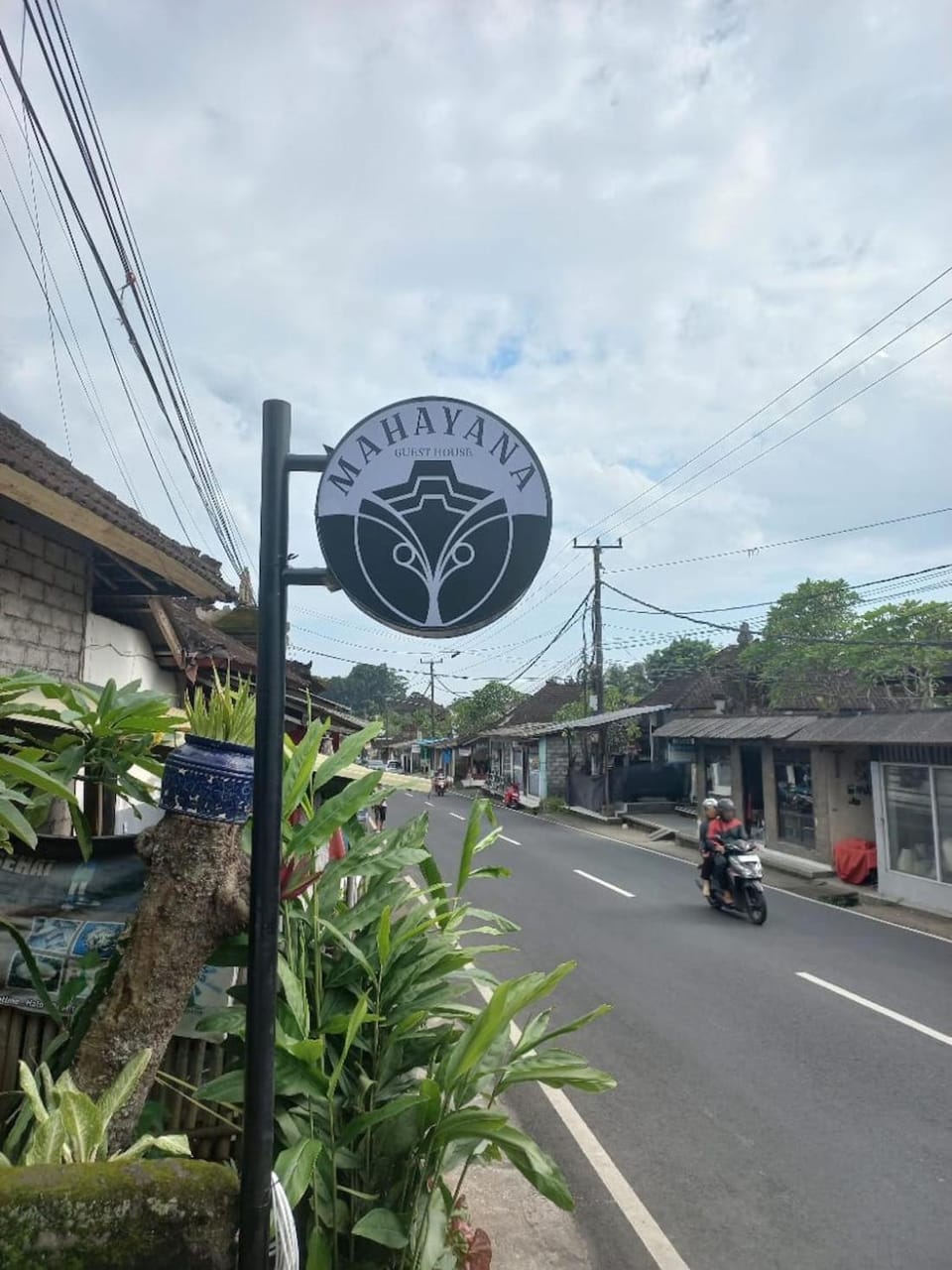 Facade/entrance, Property logo or sign