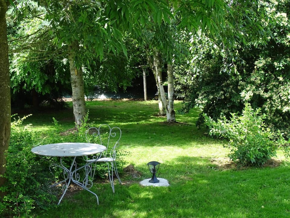 Patio, Spring, Summer, BBQ facilities, Garden, View (from property/room), On site, Garden view