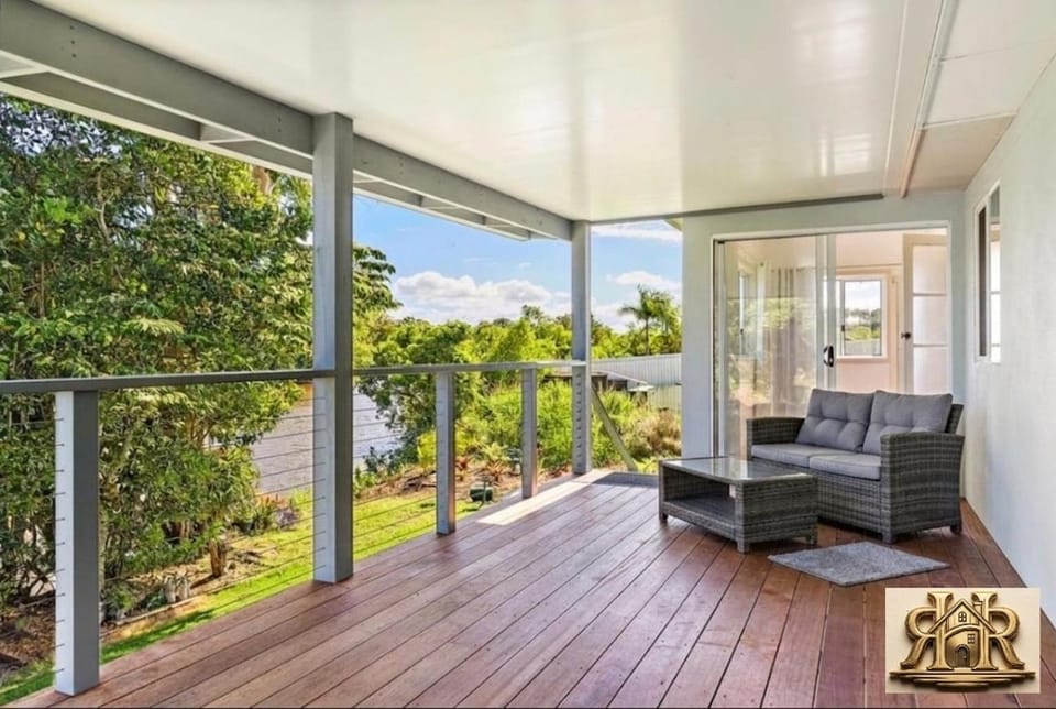Day, Natural landscape, Garden, View (from property/room), Balcony/Terrace, Seating area, Garden view