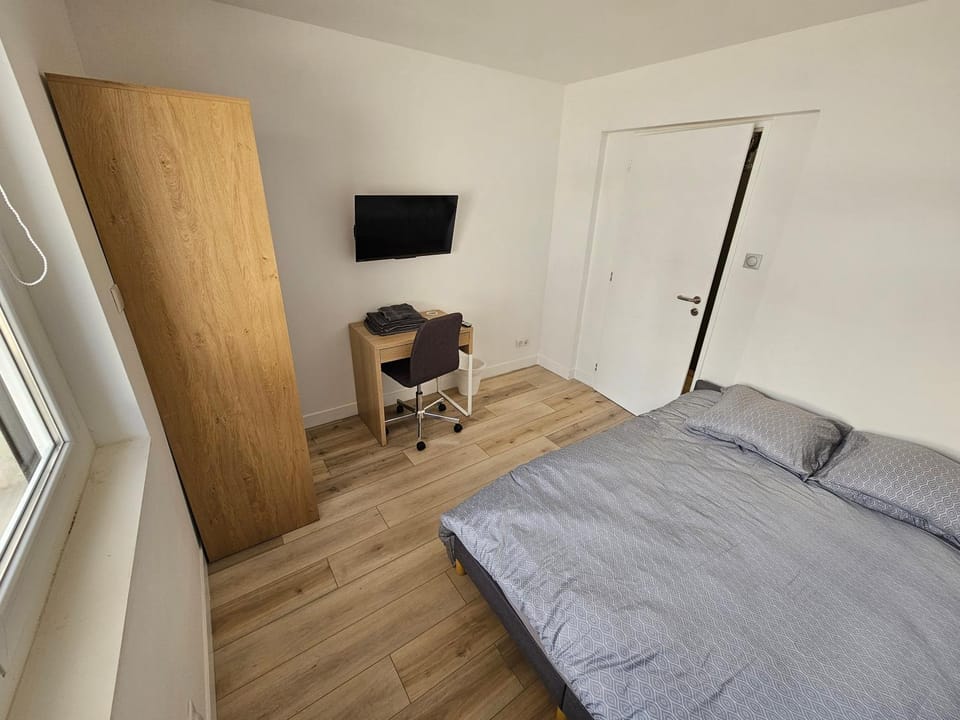 T4 climatisé 3 chambres avec parking - Eurexpo Apartment in Auvergne-Rhône-Alpes