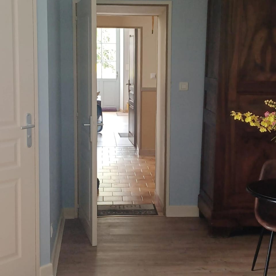 Maison chaleureuse Boisné-La Tude 50 m², jardin House in Nouvelle-Aquitaine
