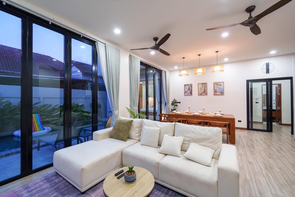Bangtao 4卧 2026全新现代轻奢度假别墅私人泳池核心度假区 Villa in Choeng Thale