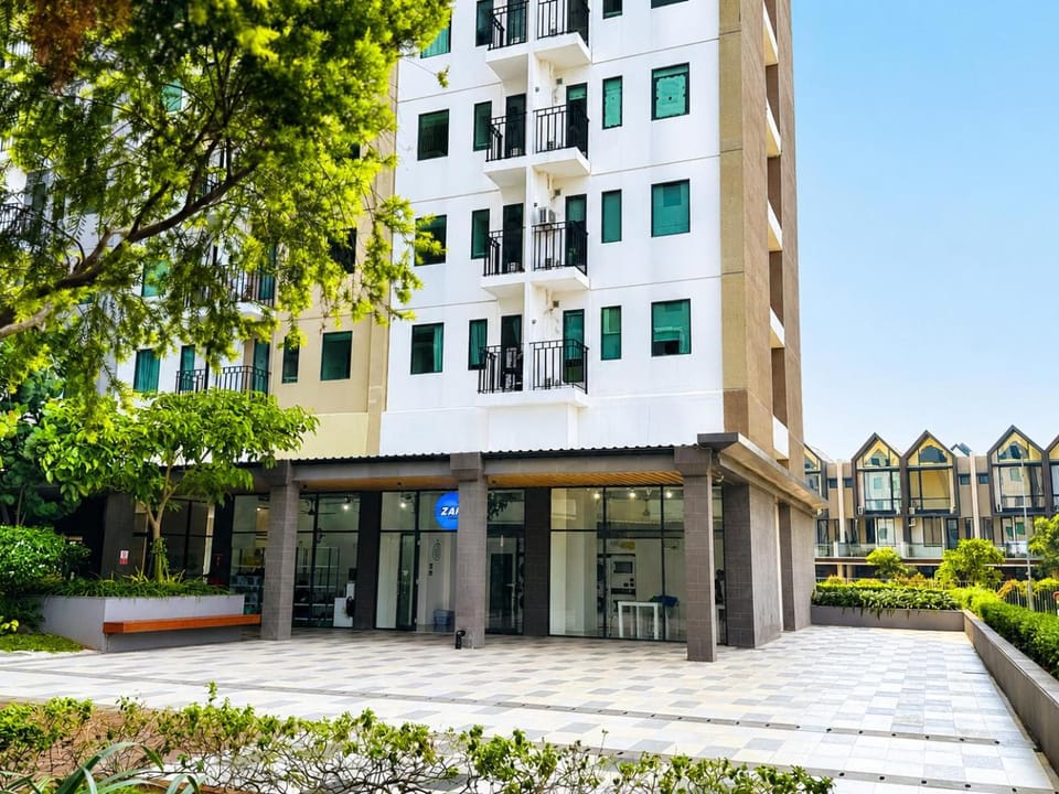 Property building, Garden, Garden view