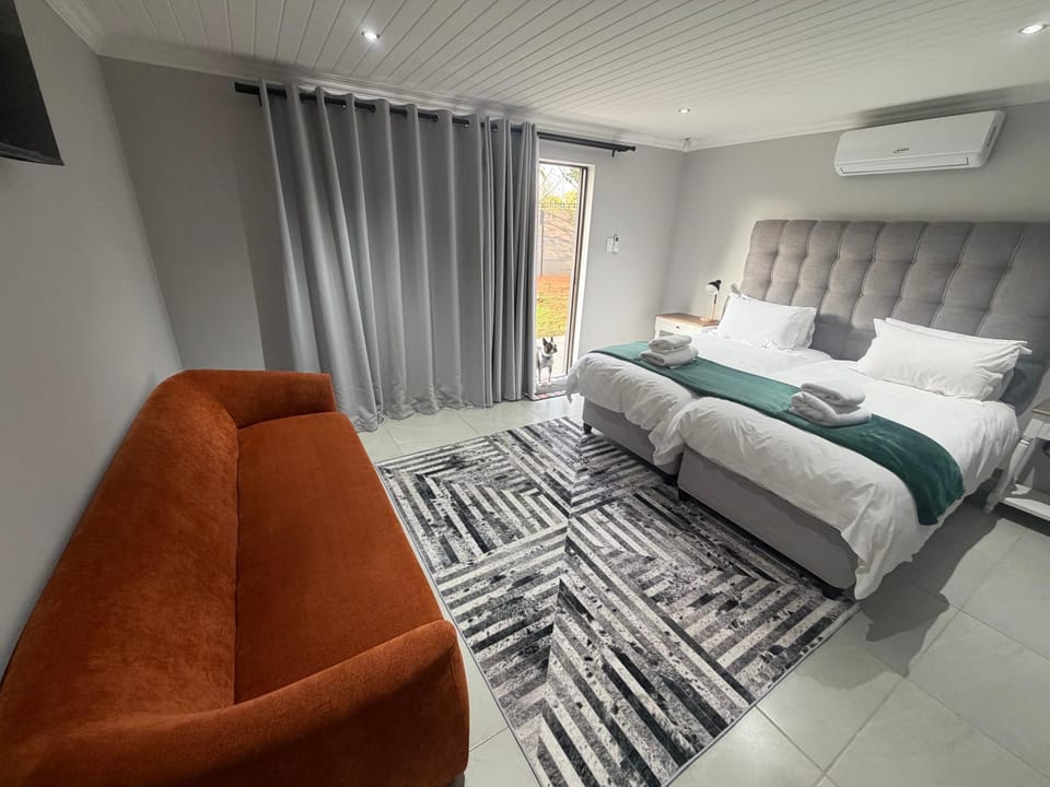 Two Trees Guesthouse Bed and Breakfast in South Africa