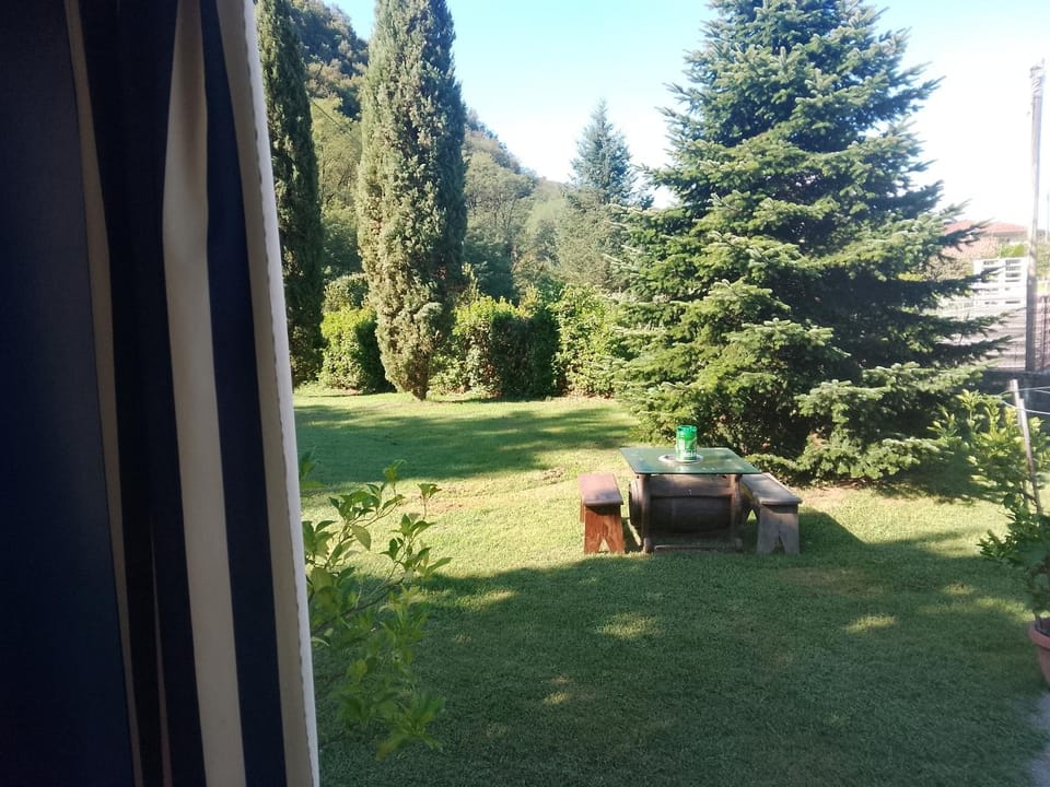 Garden, Garden view