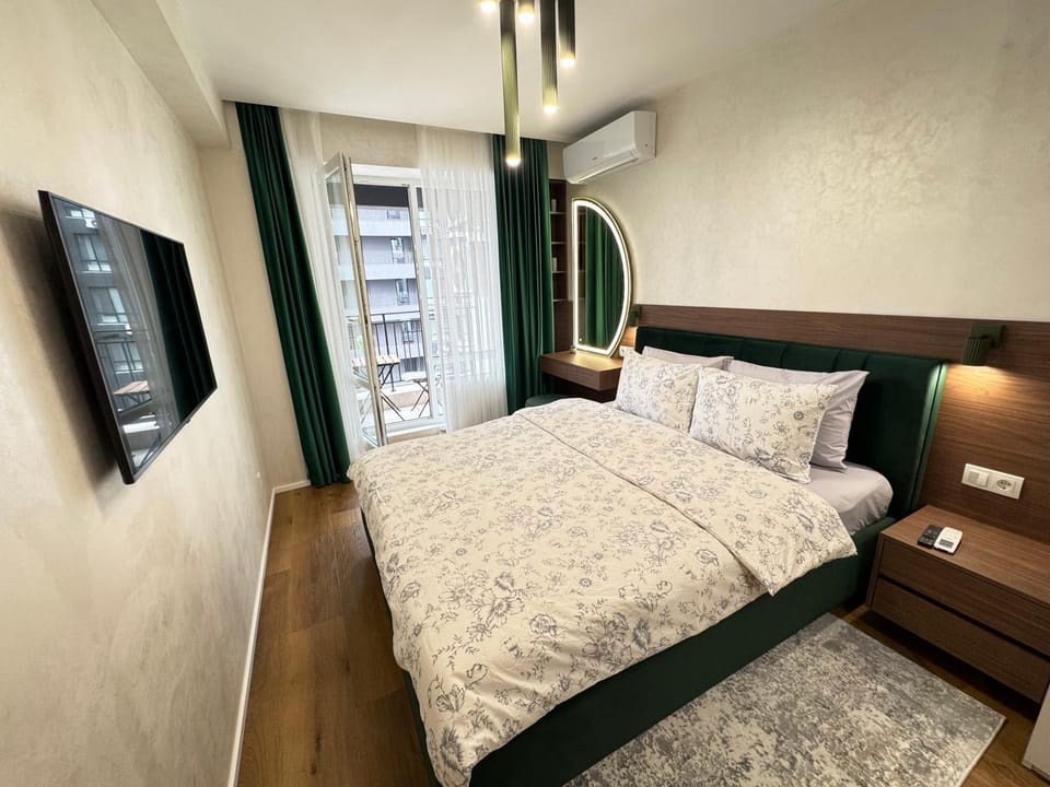 TV and multimedia, Bedroom, air conditioner