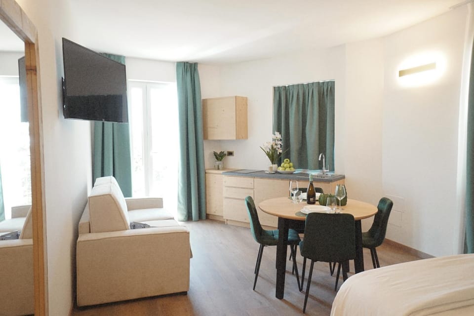 Bike Hotel Posta Apartment in Lake Garda