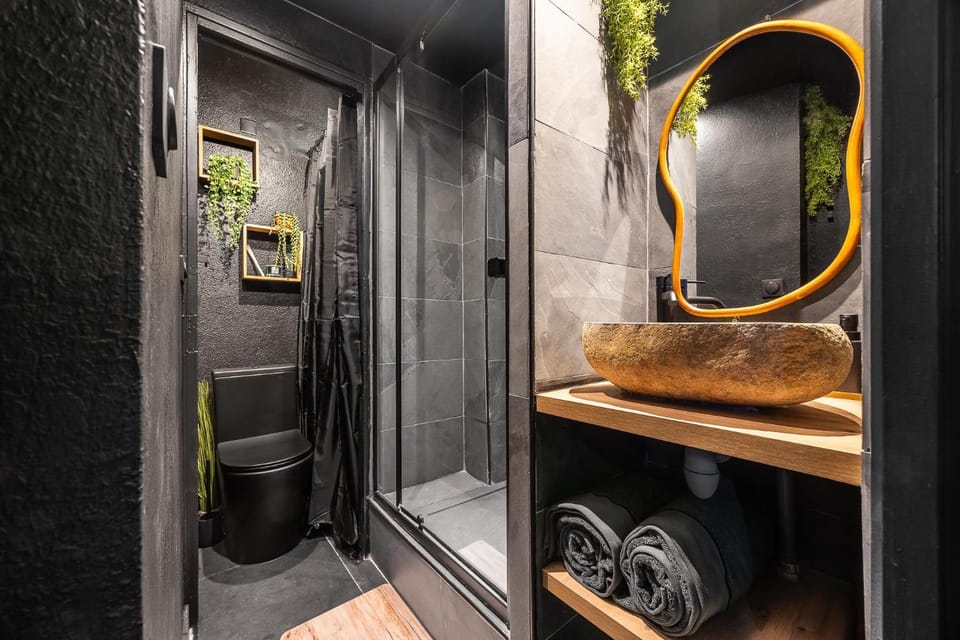 Shower, Bathroom