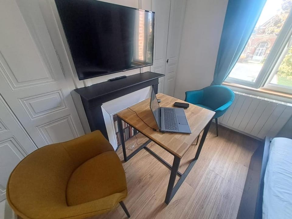 2112 - Nicolas Amiens Apartment in Amiens
