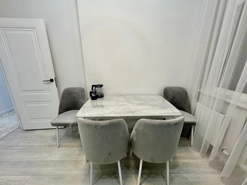 Туран Квартира Левый берег Евроремонт Apartment in Kazakhstan