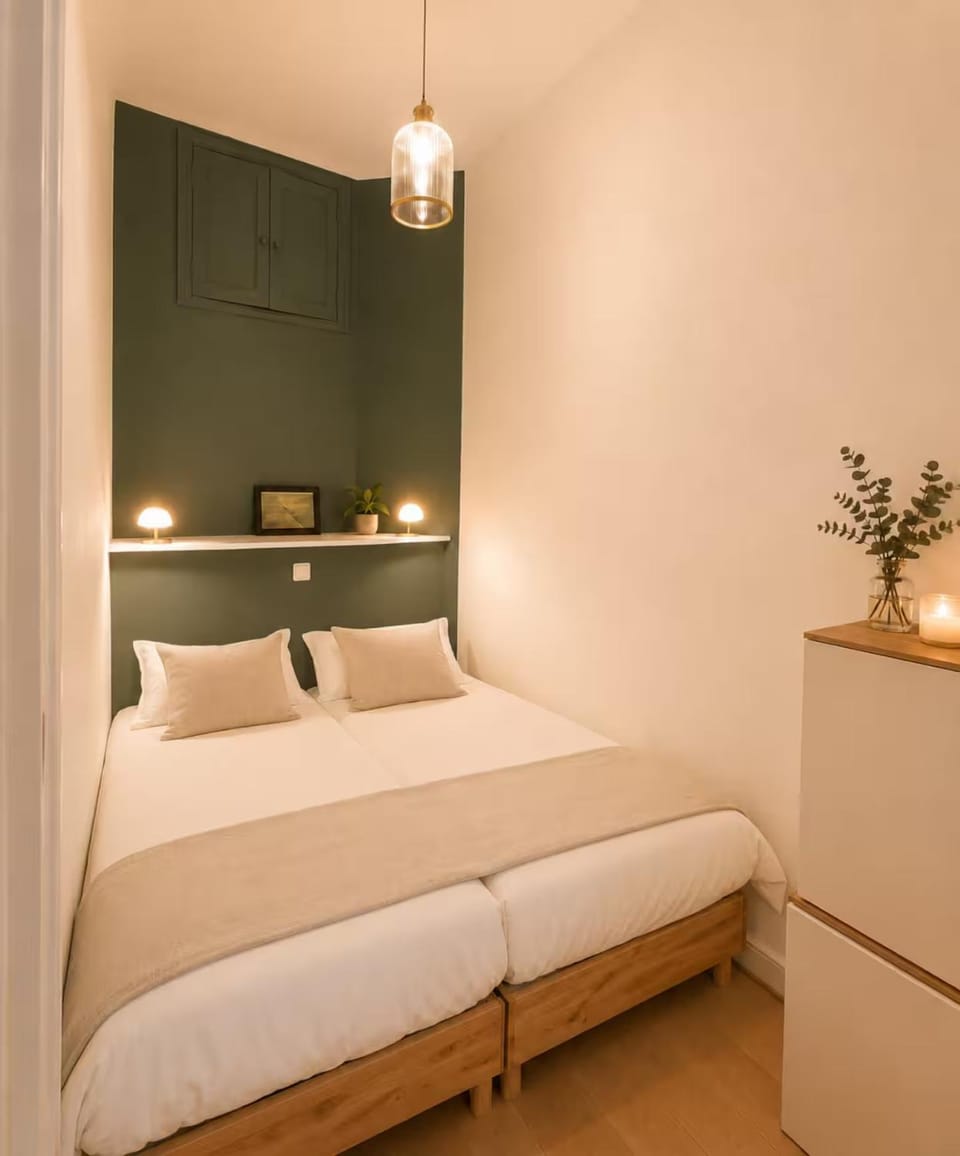 Spacious 4BR Home in Central Brussels Apartment in Ixelles
