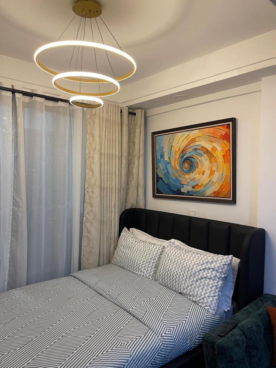 Stylish Haven Studio - Yaya with Skyline Views and Gym Apartment in Nairobi County