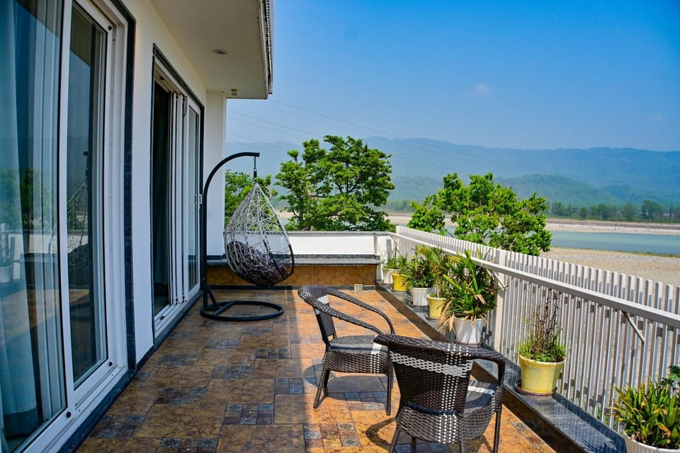 River & Mountain view luxury Villa - Tripongo Stays Villa in Rishikesh
