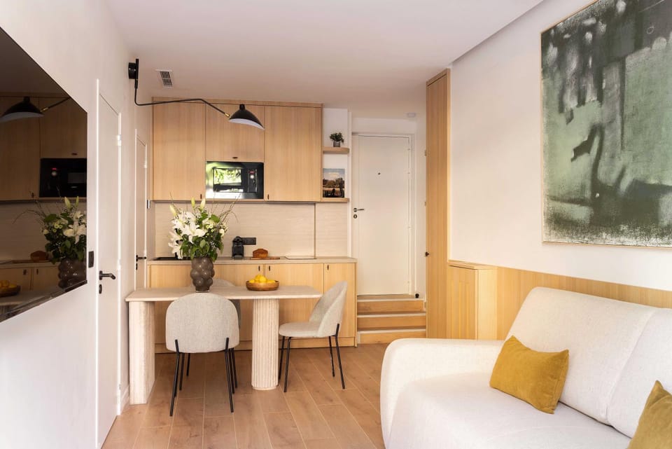 Kitchen or kitchenette, Living room, Dining area