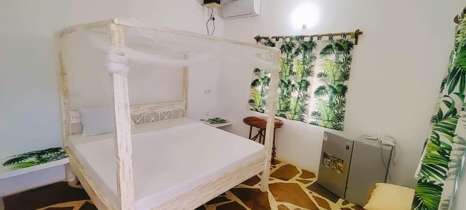 Red Land House Watamu Bed and Breakfast in Kenya